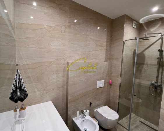 Tirane, jepet me qera apartament 2+1 Kati 6, 95 m² 800 € (21 DHJETORI)