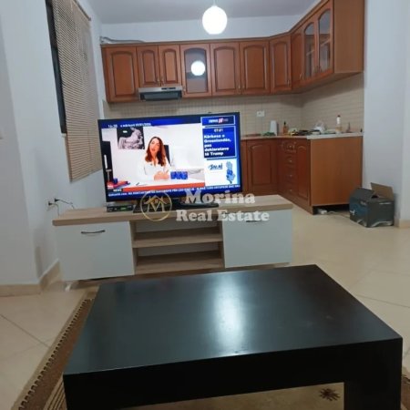 Tirane, jepet me qera apartament 2+1 Kati 4, 90 m² 500 € (Kompleksi Malajzian)