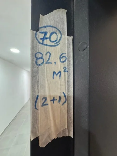 Lezhe, shitet apartament 2+1 Kati 5, 82 m² 82.000 € (Shëngjin – mbrapa pallatit Paluca)