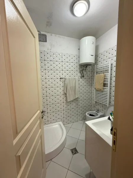 Tirane, shitet apartament 2+1 Kati 6, 98 m² 152.520 € (Astir.)