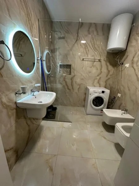 Tirane, jepet me qera apartament 2+1 Kati 7, 90 m² 600 € (Vila L-2 ,Astir)