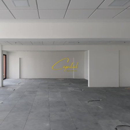 Tirane, jepet me qera ambjent biznesi Kati 0, 95 m² 1.500 € (MYSLYM SHYRI)