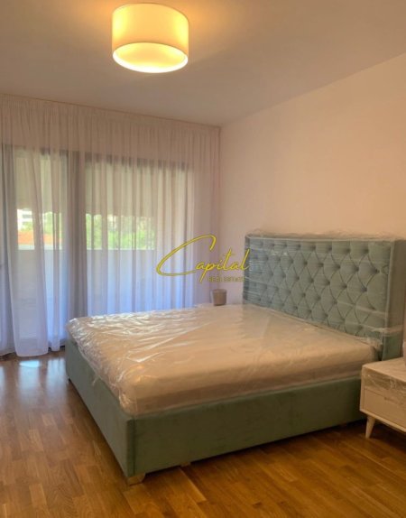 Tirane, jepet me qera apartament 3+1 Kati 3, 170 m² 2.500 € (ISH BLLOKU)