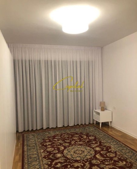 Tirane, jepet me qera apartament 3+1 Kati 3, 170 m² 2.500 € (ISH BLLOKU)
