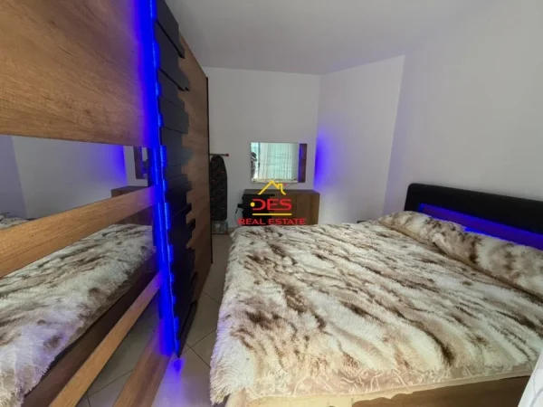 Shqiperi, jepet me qera apartament 1+1+Ballkon Kati 5, 70 m² 350 € (Rruga gjergj Arianiti)