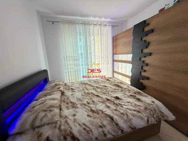 Shqiperi, jepet me qera apartament 1+1+Ballkon Kati 5, 70 m² 350 € (Rruga gjergj Arianiti)