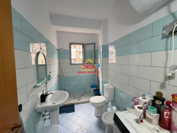 Shqiperi, jepet me qera apartament 1+1+Ballkon Kati 5, 70 m² 350 € (Rruga gjergj Arianiti)