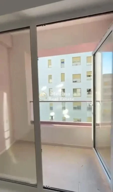 Tirane, shitet apartament 1+1 Kati 5, 47 m² 84.000 € (Ali Demi, Kompleksi Kadiu)