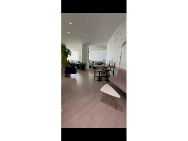 Tirane, shitet ambjent biznesi Kati 1, 324 m² 486.000 € (ASTIR , Rruga Dhimiter Kamarda)