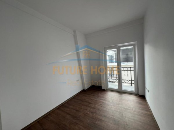 Tirane, shitet apartament 2+1+2 Kati 4, 103 m² 159.000 € (Sauk , PORTA TIRANA E RE)