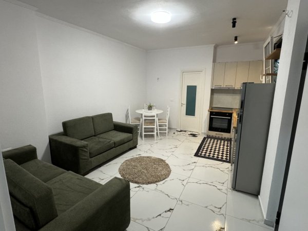 Tirane, jepet me qera apartament 1+1 Kati 1, 60 m² 320 € (rruga kristo kristidhi)
