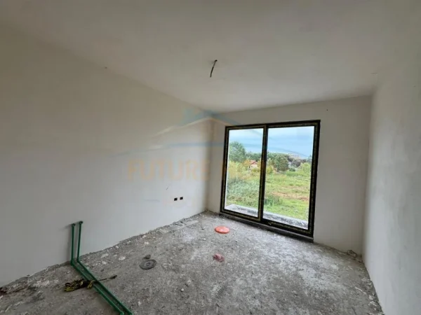 Durres, shitet apartament 1+1+Ballkon Kati 1, 50 m² 65.000 € 