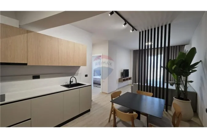 Vlore, shitet apartament 1+1 , 77 m² 195.000 € (Azem Sulo, Lungomare)