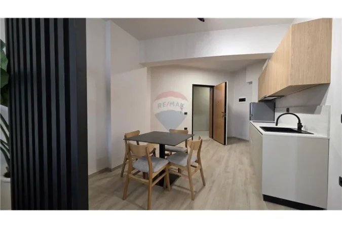 Vlore, shitet apartament 1+1 , 77 m² 195.000 € (Azem Sulo, Lungomare)