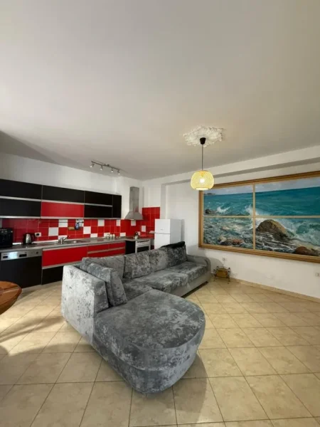 Tirane, jepet me qera apartament 2+1 Kati 2, 150 m² 700 € (Market Joena ,21 Dhjetori)