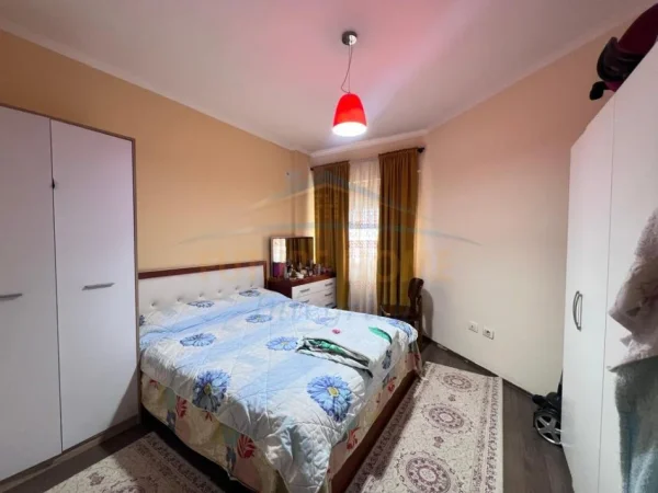 Tirane, shitet apartament 2+1+Ballkon Kati 6, 74 m² 155.000 € (ZOGU I ZI)