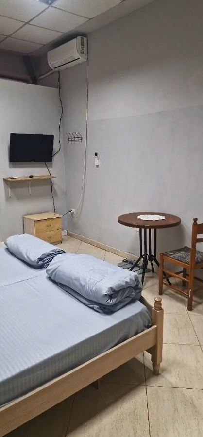 JEPET ME QERA GARSONIERE LUKSOZE TEK BULEVARDI I Ri afer Trenit ,400 €URO