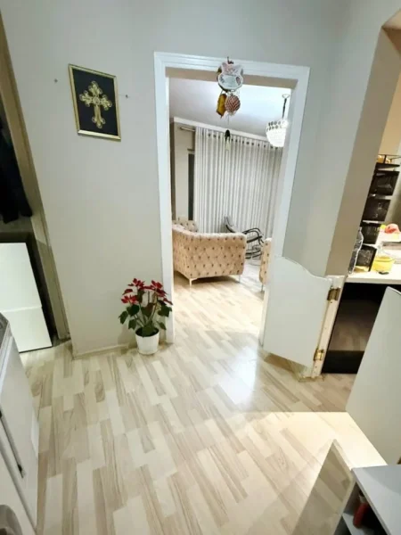 Tirane, shitet apartament 2+1+Aneks+Ballkon , 106 m² 146.500 € (Yzberisht)