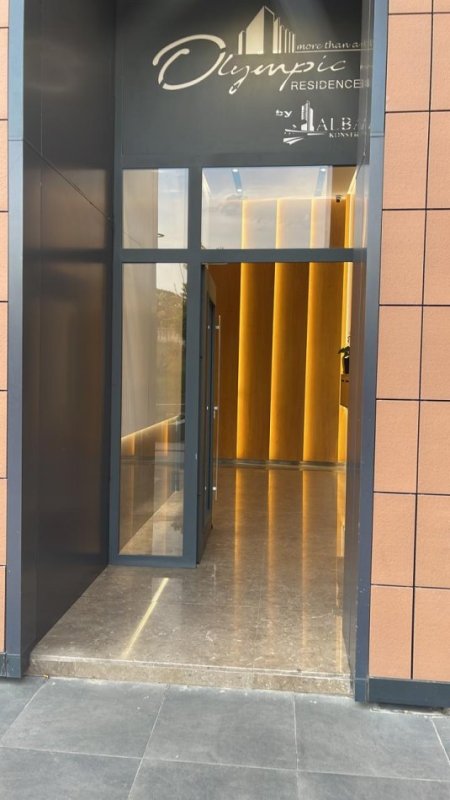 Tirane, jepet me qera apartament 2+1 Kati 9, 105 m² 1.500 € (Parku Olimpik)