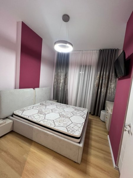 Tirane, jepet me qera apartament 2+1 Kati 6, 111 m² 800 €