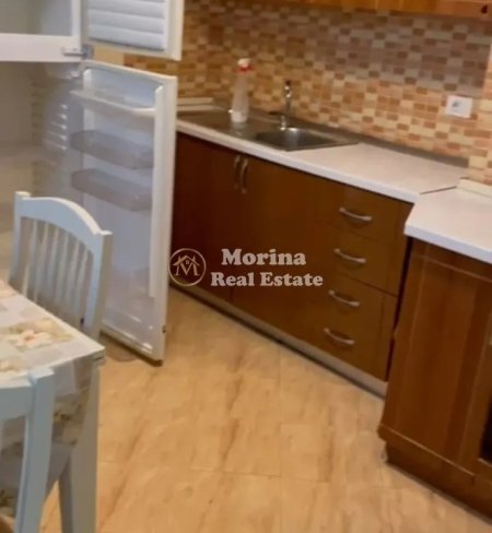 Tirane, jepet me qera apartament 2+1 Kati 2, 98 m² 650 € (Don Bosko)