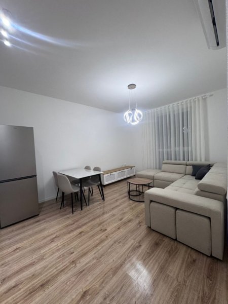 Tirane, jepet me qera apartament 1+1+Aneks+Ballkon Kati 4, 65 m² 550 € (Siri Kodra)