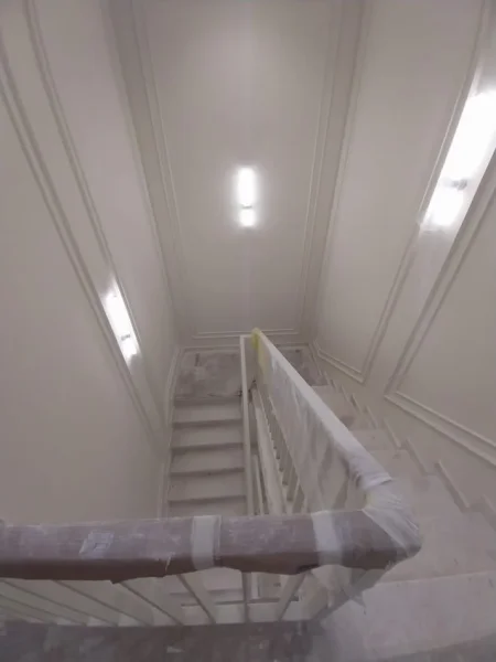 Tirane, jepet me qera Vile 2 Katshe , 278 m² 4.500 € (liqeni i thate)