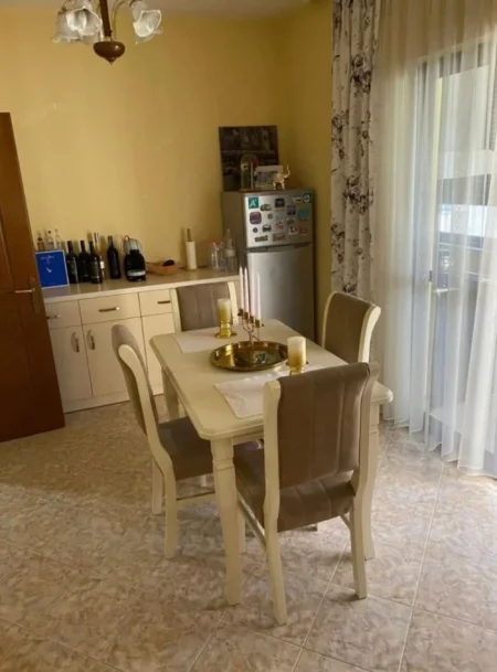 Tirane, jepet me qera apartament 1+1 Kati 6, 75 m² 600 € (21 dhjetori)