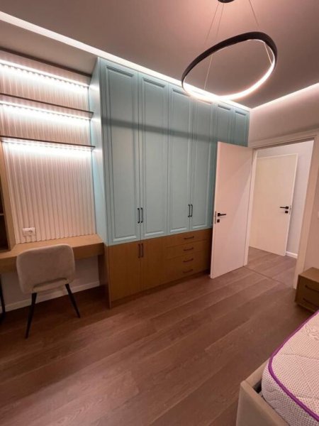 Tirane, jepet me qera apartament 2+1 Kati 6, 92 m² 1.700 € (RRUGA E KOSOVAREVE)