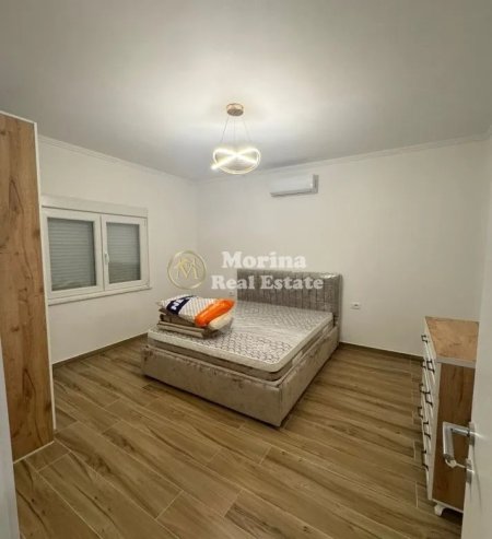 Tirane, jepet me qera shtepi 1+1 Kati 2, 75 m² 400 € (Shkoze)
