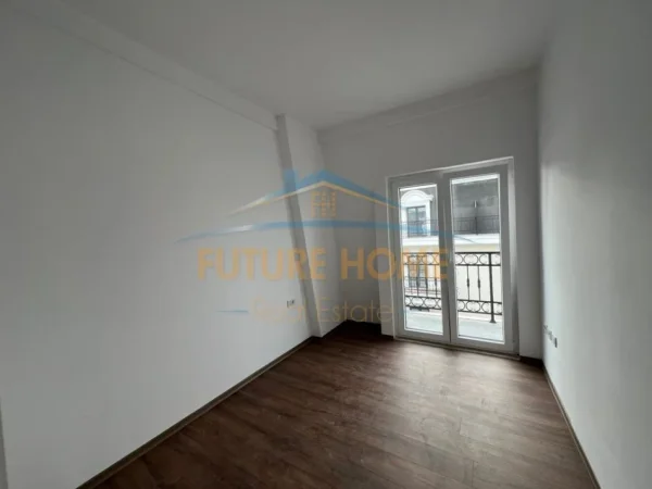 Tirane, shes apartament 2+1 Kati 4, 103 m² 159.000 € (Rezidenca "Porta Tirana e Re")