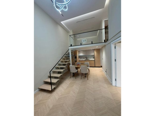 Tirane, shitet apartament duplex Dublex Kati 1, 100 m² 195.000 € (Golden Park , Prane Spitalit Amerikan 3)