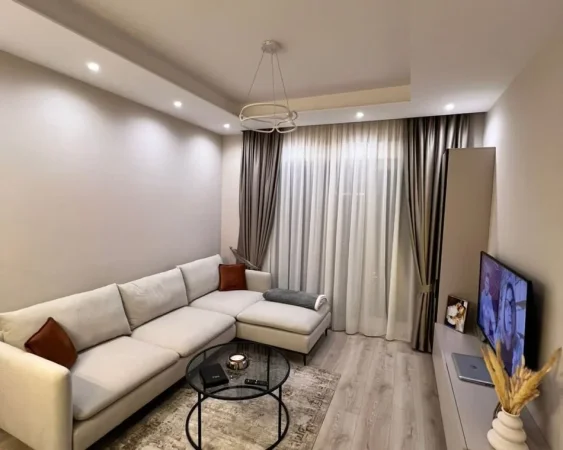 Tirane, jepet me qera apartament 2+1 Kati 6, 95 m² 829 € (Rruga Frosina Plaku)