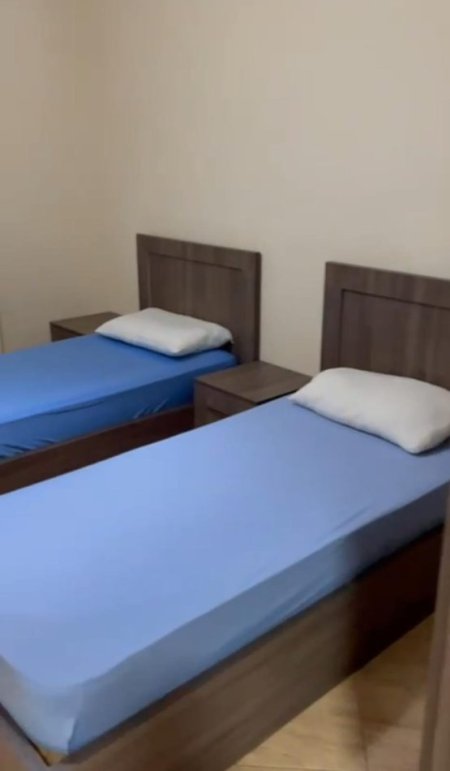 Tirane, jepet me qera apartament 2+1+Ballkon Kati 2, 98 m² 650 € (Don Bosko)