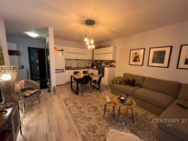 Tirane, jepet me qera apartament 1+1 Kati 2, 65 m² 700 € (Kodra Diellit 1)