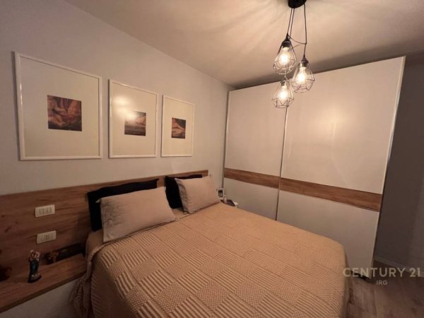 Tirane, jepet me qera apartament 1+1 Kati 2, 65 m² 700 € (Kodra Diellit 1)