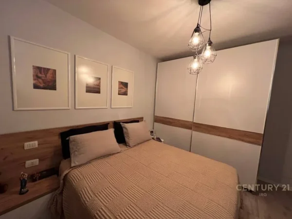 Tirane, jepet me qera apartament 1+1 Kati 2, 65 m² 700 € (Kodra Diellit 1)