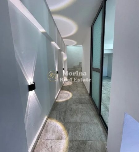 Tirane, jepet me qera ambjent biznesi Kati 0, 90 m² 800 € (Rruga Bardhyl)