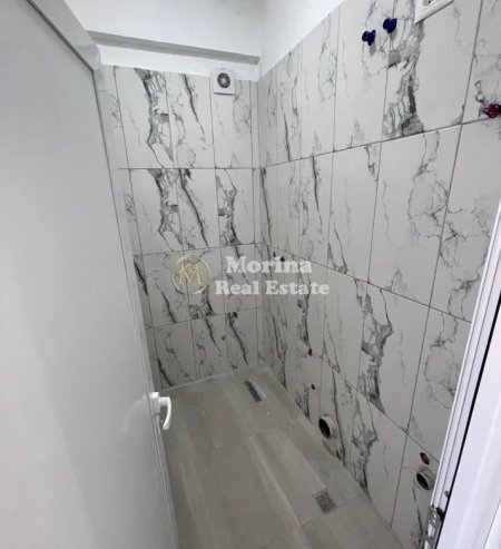 Tirane, jepet me qera ambjent biznesi Kati 0, 90 m² 800 € (Rruga Bardhyl)