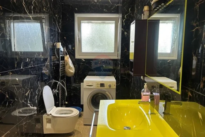 Tirane, jepet me qera Vile 1+1+Ballkon Kati 2, 100 m² 650 € (vilat gjermane)