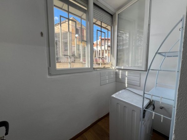 Tirane, shitet apartament 1+1+Ballkon Kati 1, 80 m² (Teftatashko koco)