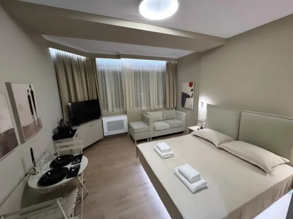 Tirane, shitet garsonier , 30 m² 100.000 € (Parku Olimpik)