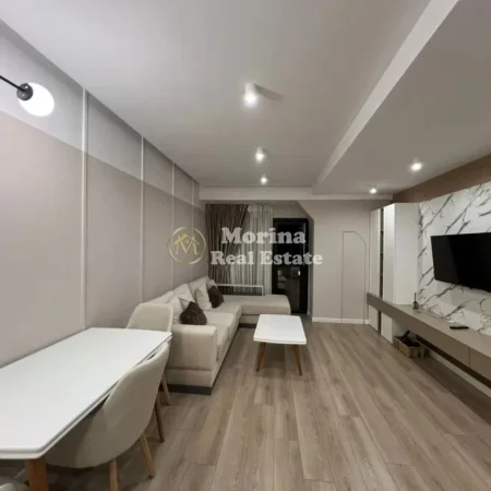 Tirane, jepet me qera apartament 1+1 Kati 11, 67 m² 750 € (Square 21)