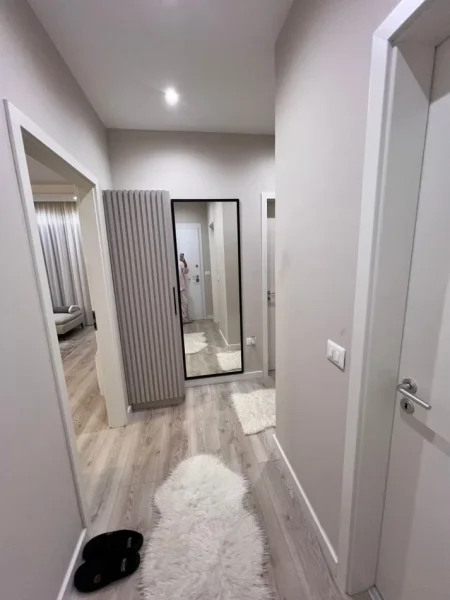 Tirane, jepet me qera apartament 2+1 Kati 6, 95 m² 800 € (21 dhjetori)