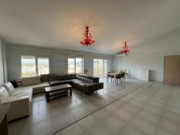 Tirane, shitet apartament+verande | Penthouse Kati 6, 562 m² (Liqeni i Thatë)