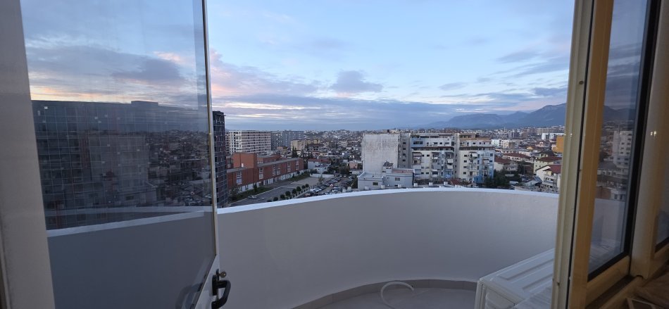 Tirane, shitet apartament 1+1 Kati 10, 60 m² 95.000 € (DON BOSKO)