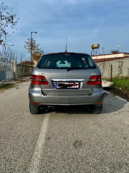 Kavaje, Shitet b class 180 cdi kambio automat 2008, E sapo ardhur nga italia Nafte, 24.000 km 3.700 €