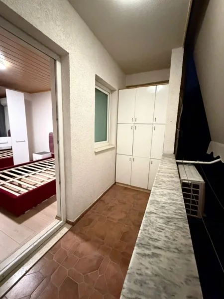 🏠 Jepet me Qera Apartament 1+1 tek Ish Parku , Deliorgj  600 €uro