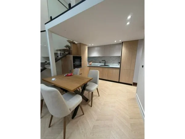 Tirane, shitet apartament 2+1 Kati 1, 67 m² 195.000 € (Pallati me Shigjeta)