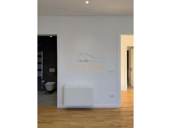 Tirane, jepet me qera Vile Kati 0, 300 m² 3.000 € 